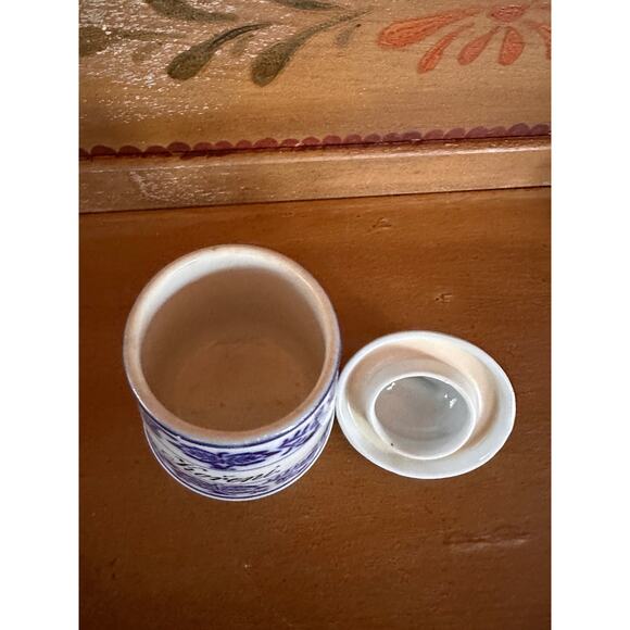 Blue Onion Ceramic Jar , Eastern European All Spice Jar, Koreni Jar with Lid - Picture 3 of 9